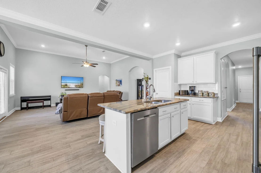 Photo of 487 Coastal Breeze Drive