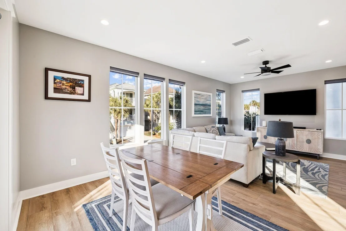 Photo of 4821 Ocean Boulevard