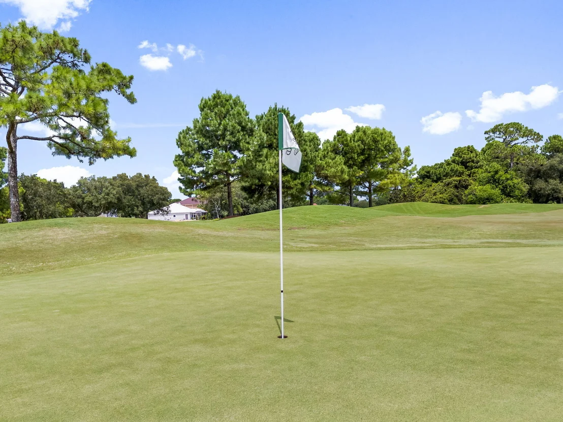 Photo of 156 Baywinds Drive