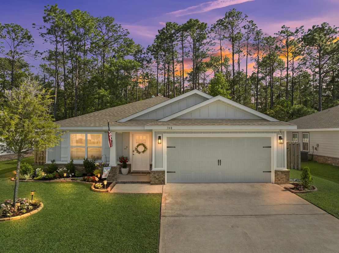 Photo of 740 Riverwalk Circle