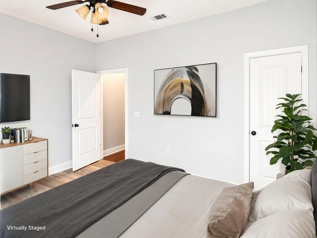 Photo of 5528 Frontier Drive