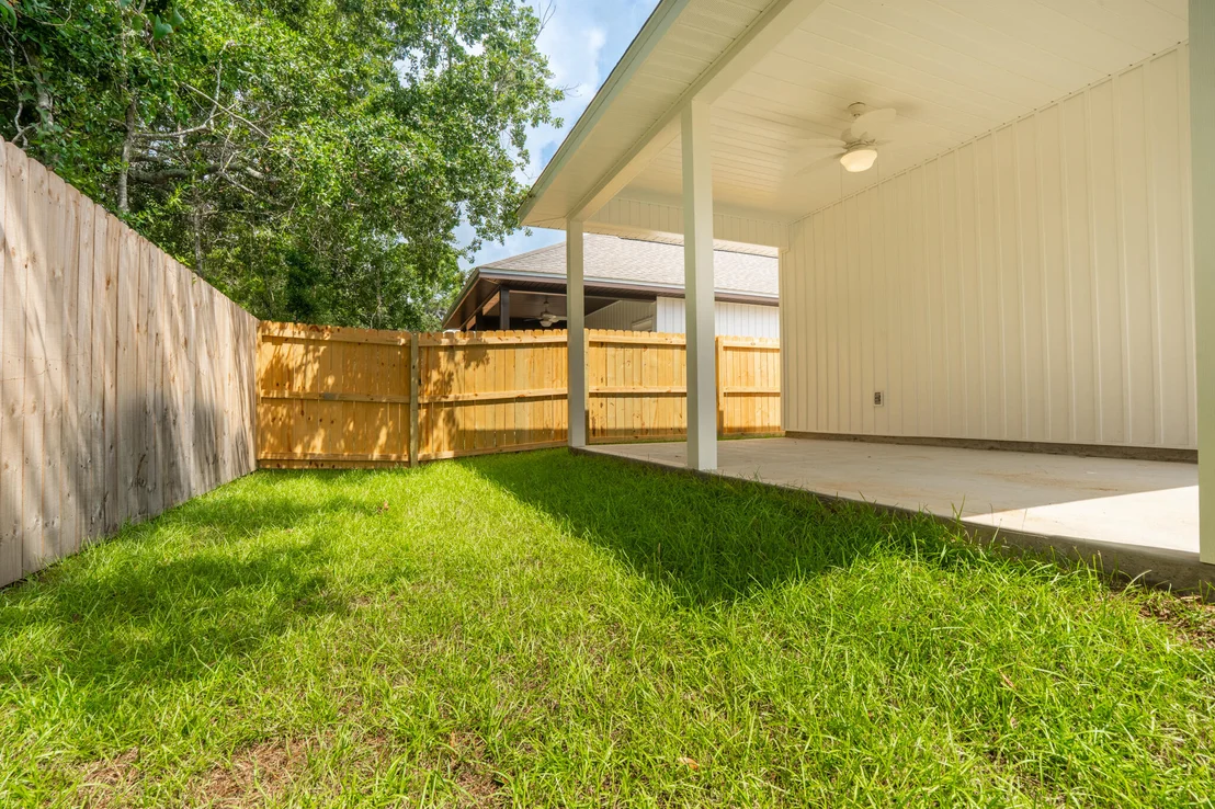 Photo of 21 B 5th Avenue