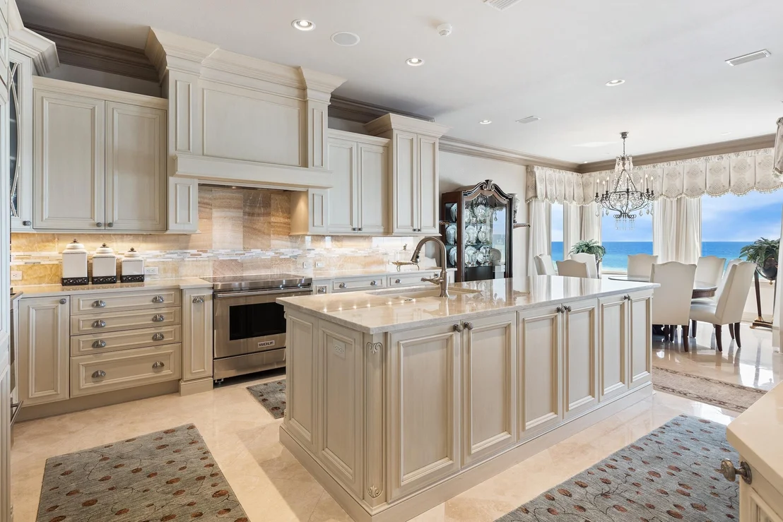 Photo of 4772 Ocean Boulevard