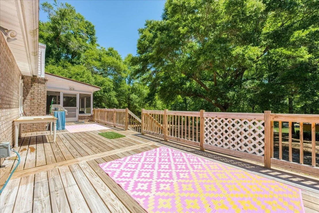 Photo of 210 Shell Drive
