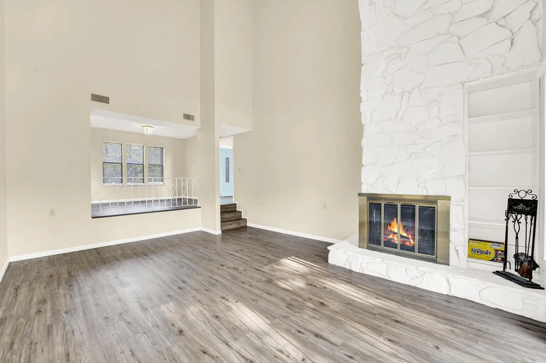 Photo of 645 Carr Drive