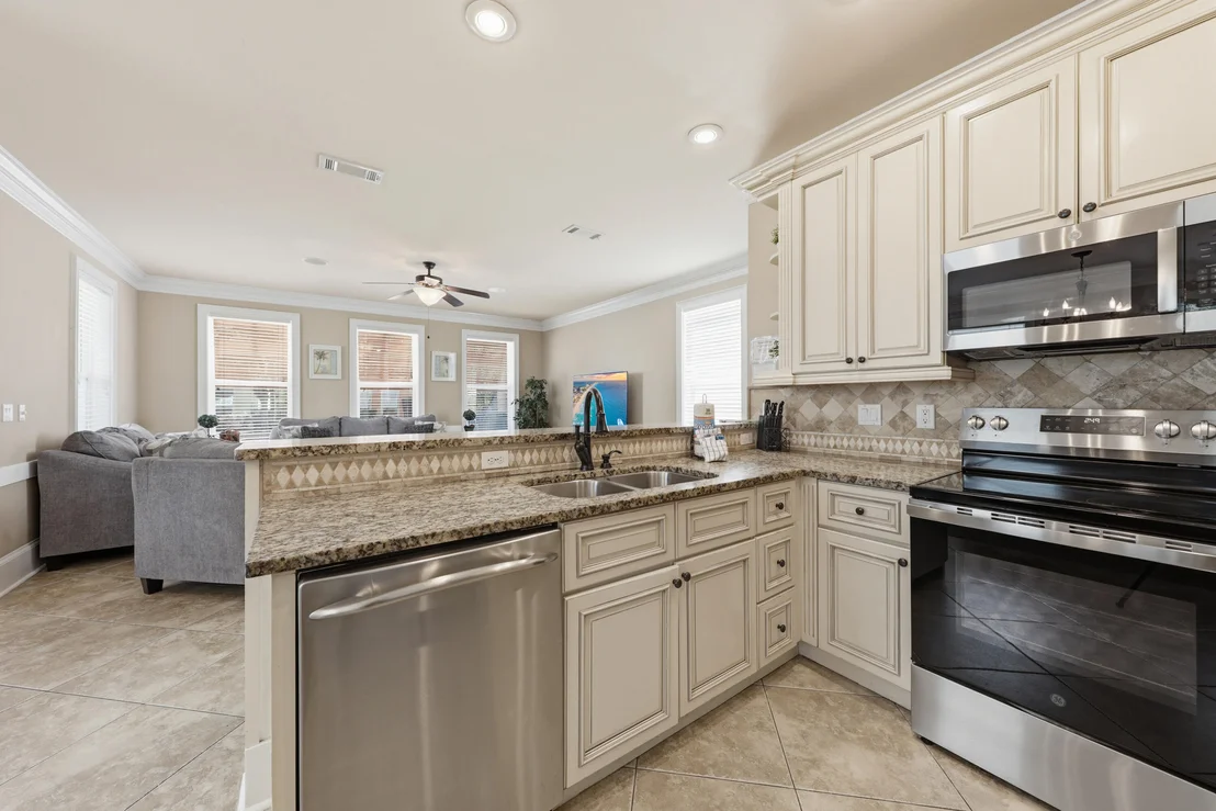 Photo of 4551 W Grand Key Loop
