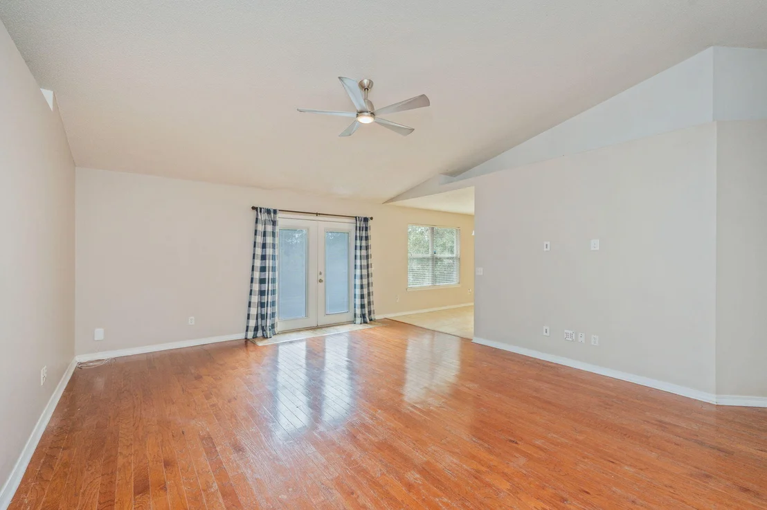 Photo of 217 Lustan Drive