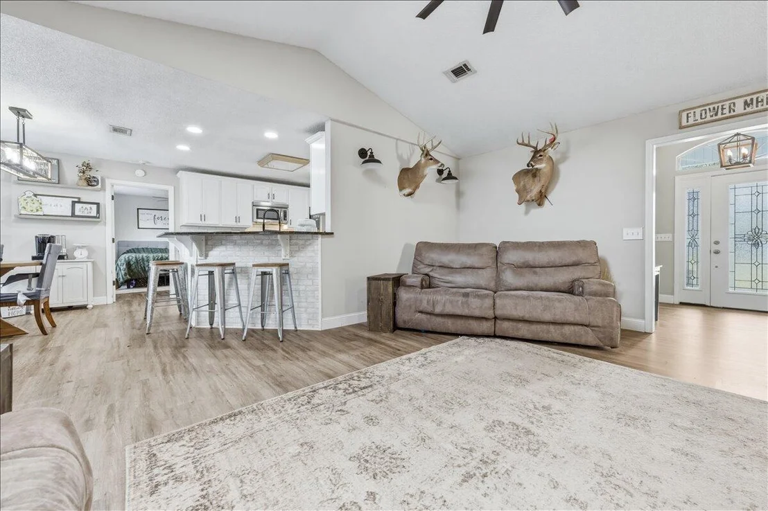 Photo of 3479 Willow Lane