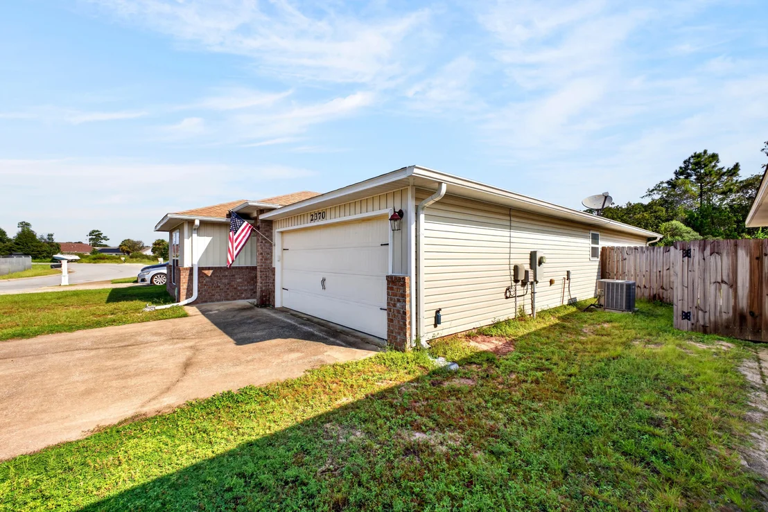 Photo of 2370 Duncan Ridge Drive