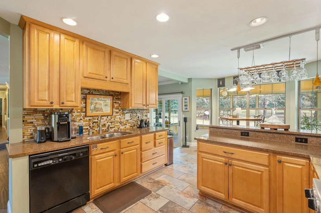 Photo of 907 Jason Drive
