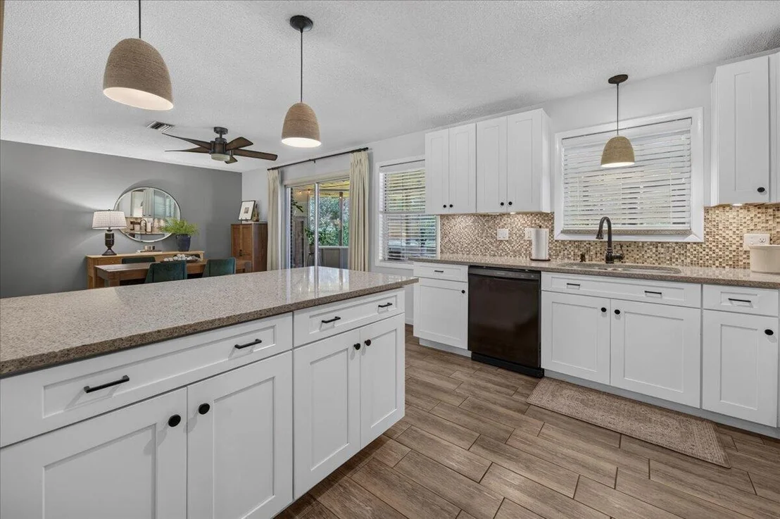 Photo of 8 Longwood Drive