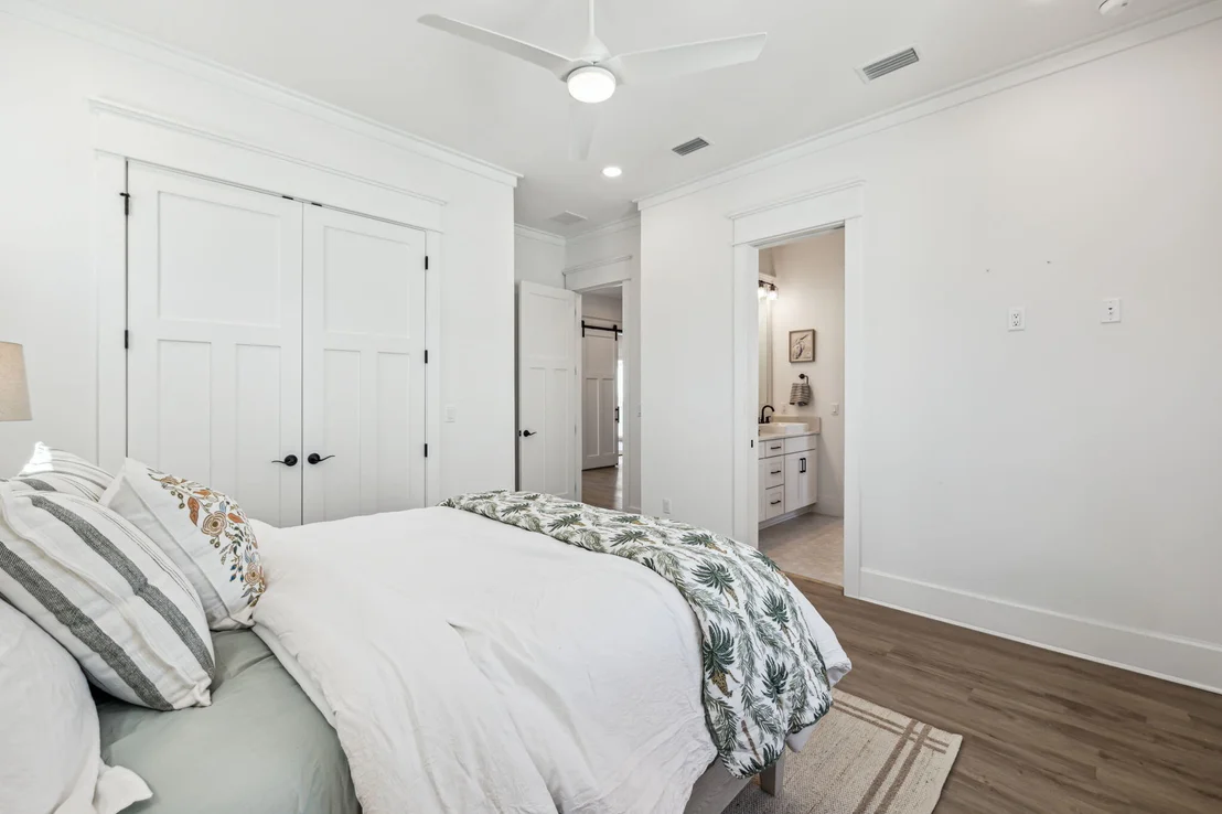Photo of 33 Grayton Boulevard