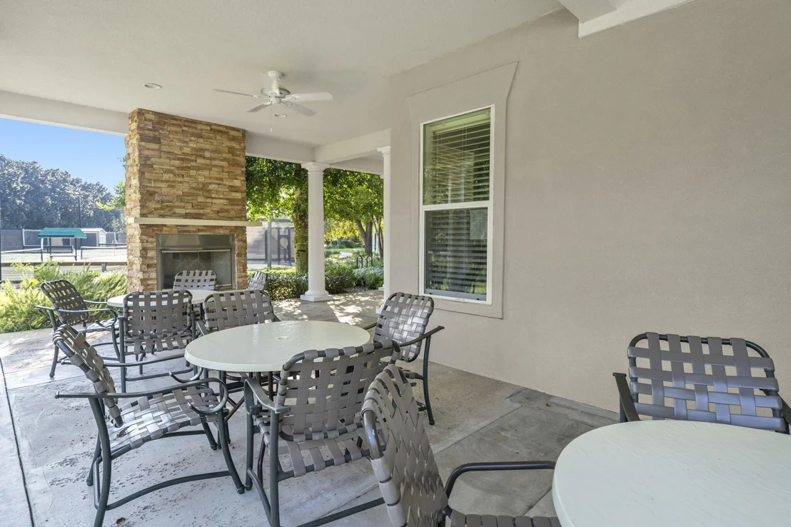 Photo of 4470 Stonebridge Road