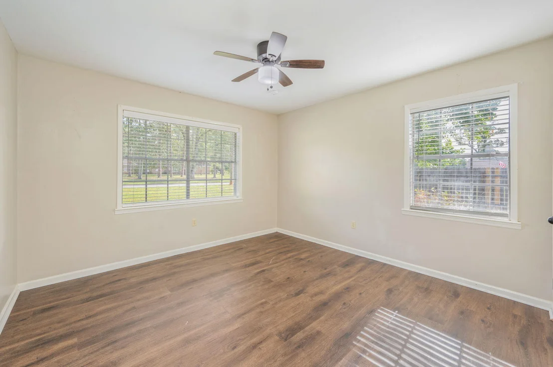 Photo of 140 Gillis Drive