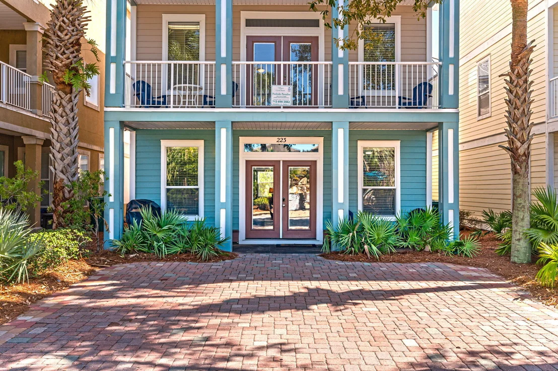 Photo of 223 E Grand Key Loop