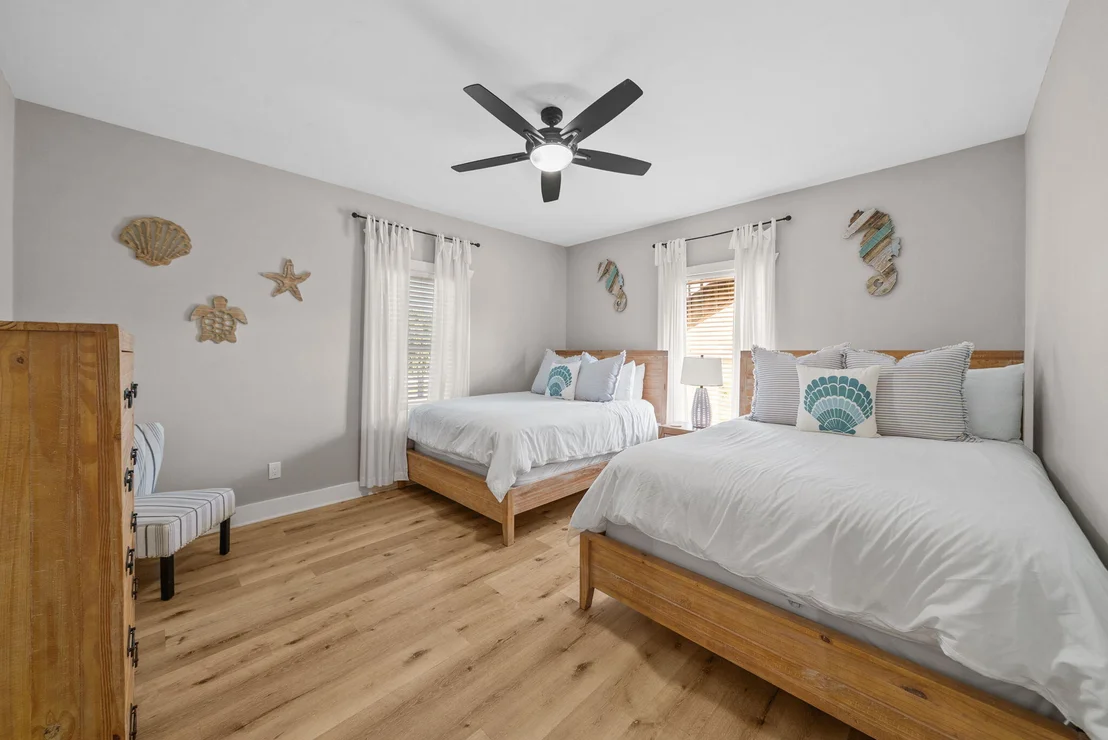 Photo of 8221 Surf Drive