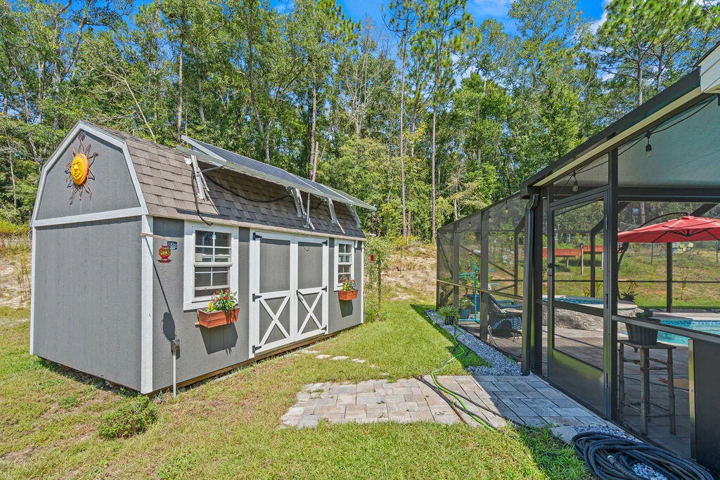 Photo of 672 Squirrel Road