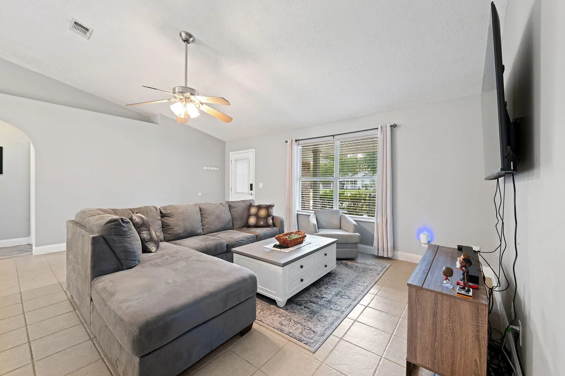 Photo of 8816 Kiwi Place