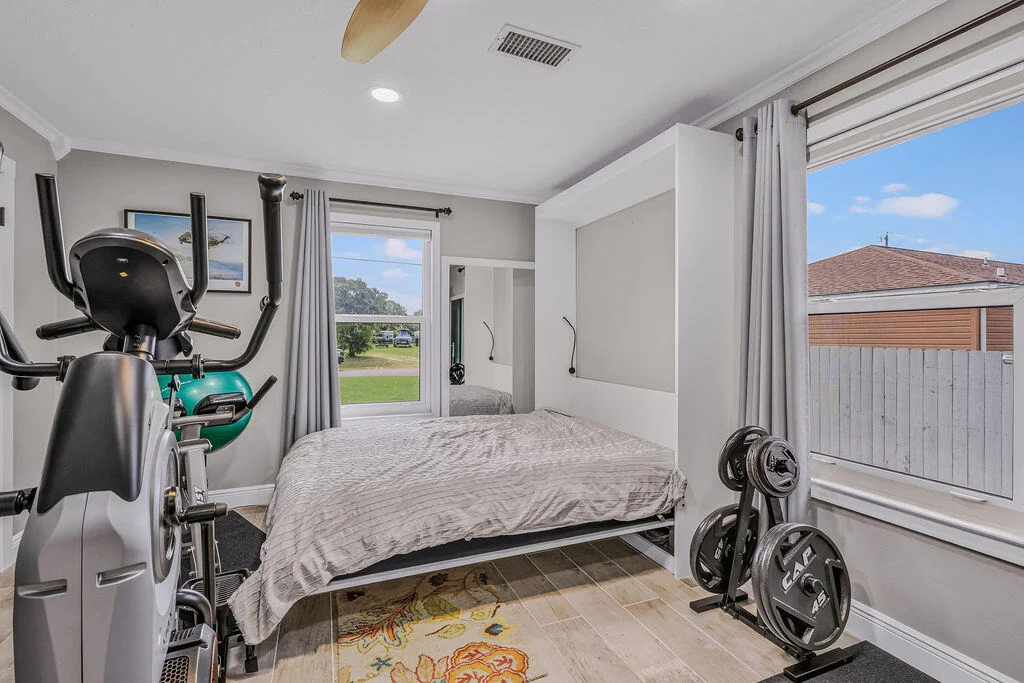 Photo of 2125 Vizcaya Drive