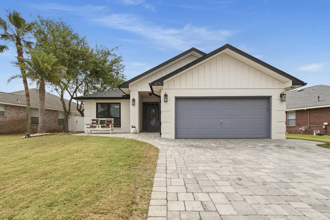 Photo of 475 Sandy Cay Drive