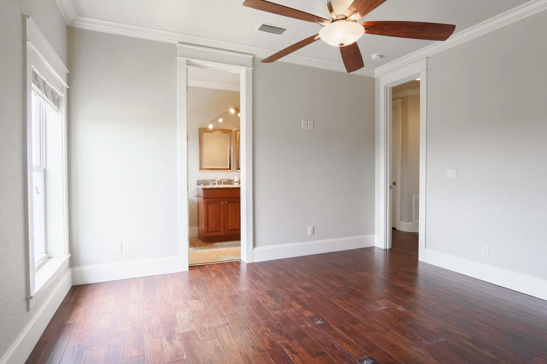 Photo of 4782 Ocean Boulevard