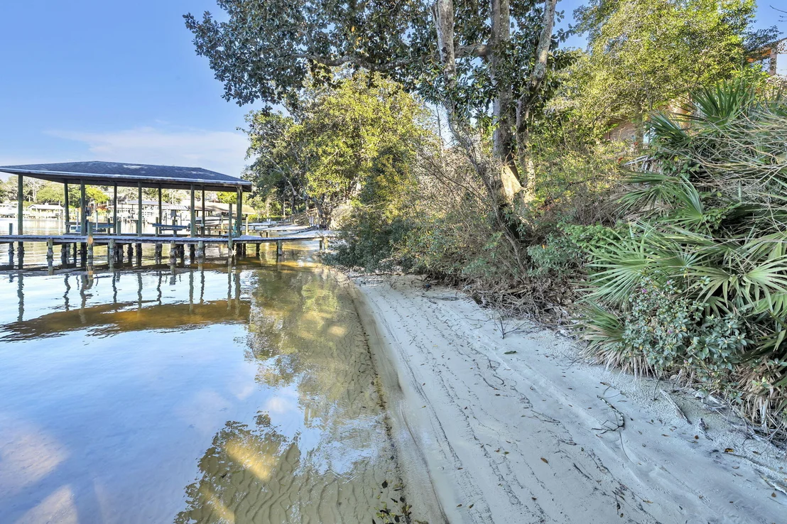 Photo of 630 Sailboat Drive