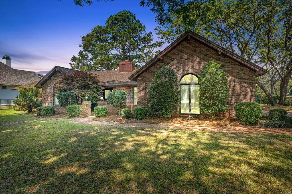 Photo of 100 Sunset Cove