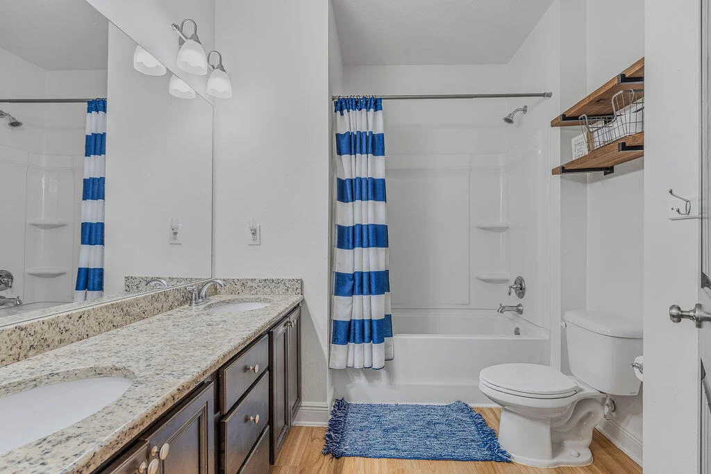 Photo of 417 Chickadee Street