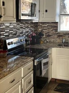 Photo of 718 Legion Drive