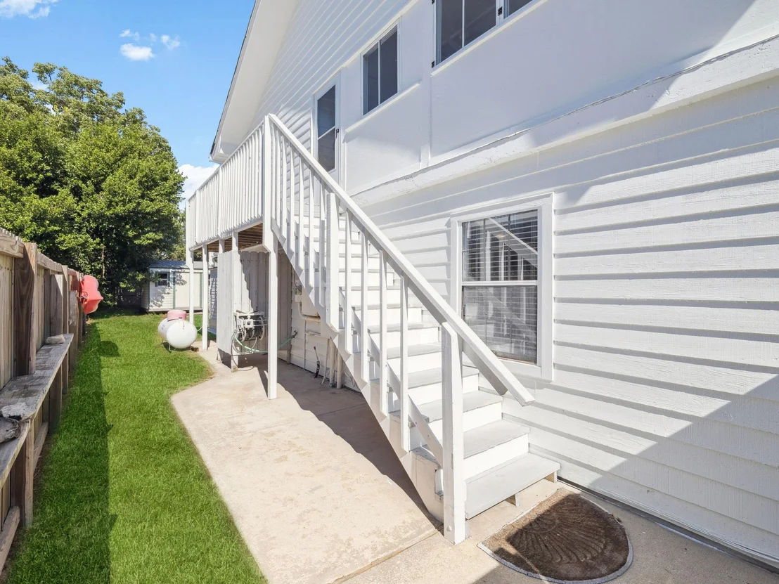 Photo of 165 Maple Street