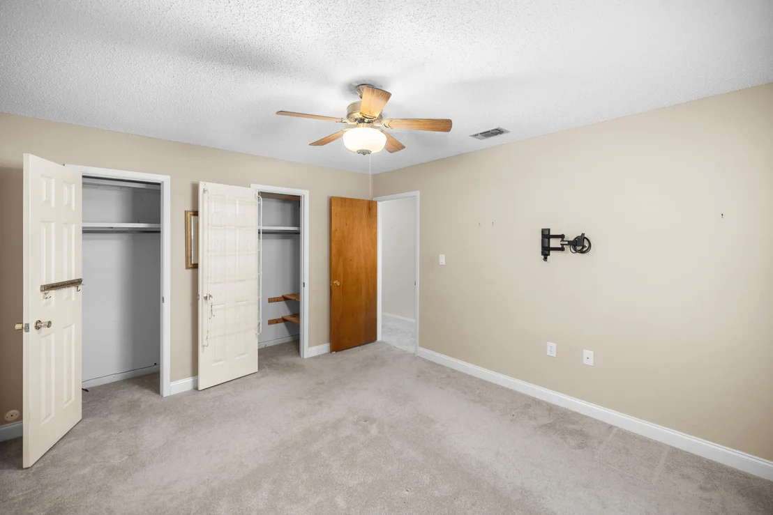Photo of 21 Pebble Beach Drive