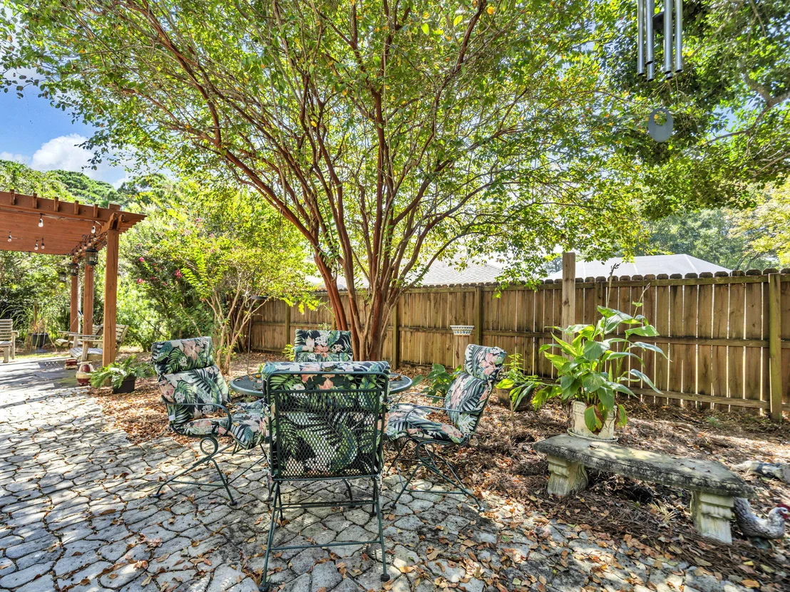 Photo of 170 Baywind Drive