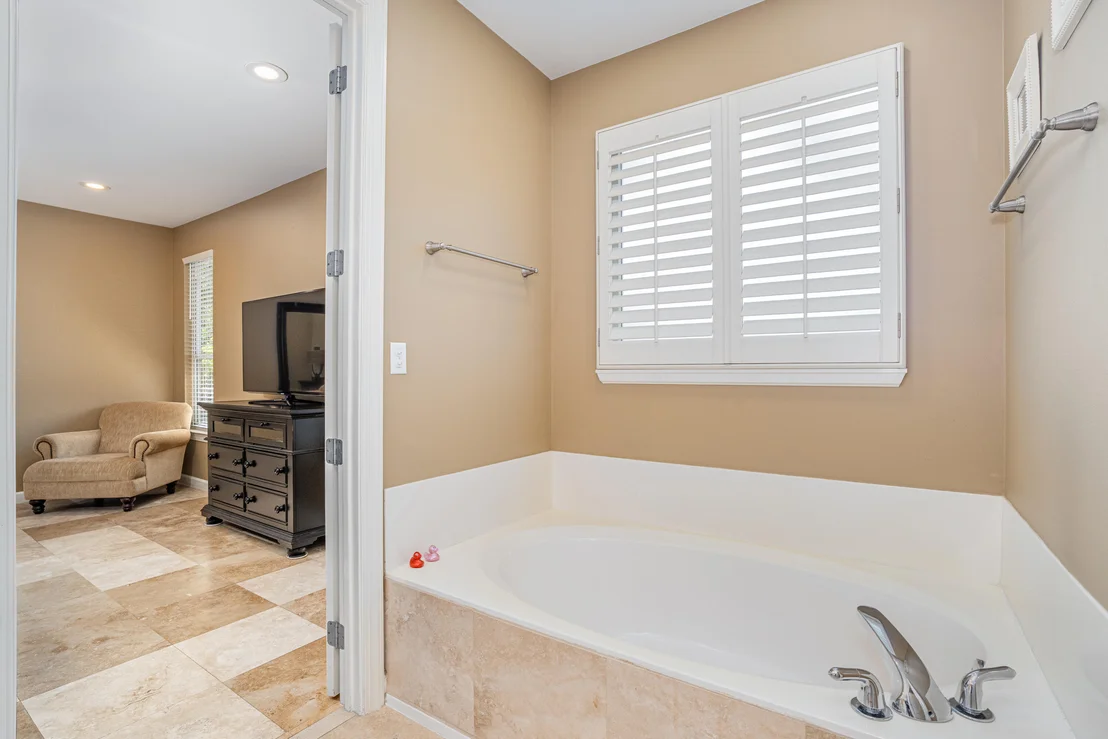 Photo of 2021 Pine Island Circle