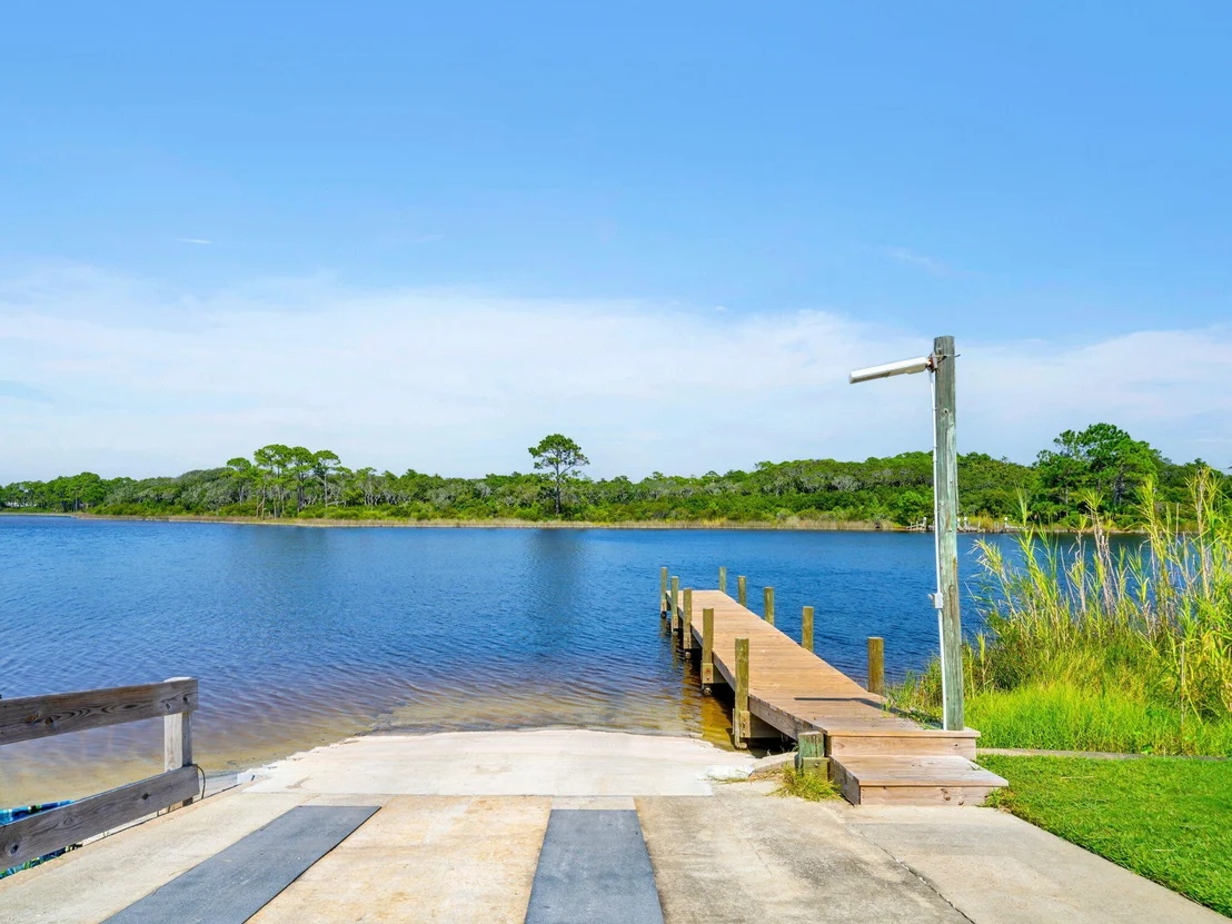Photo of 100 Parkshore Drive