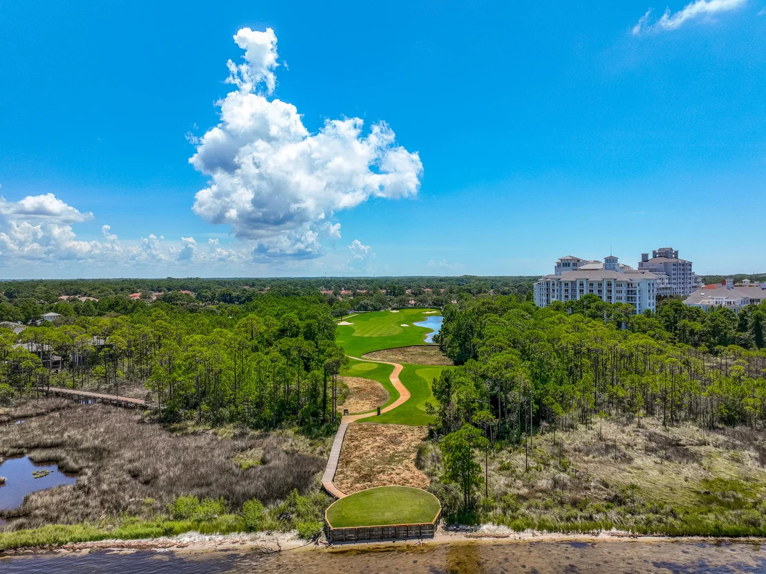 Photo of 1303 Laurel Way