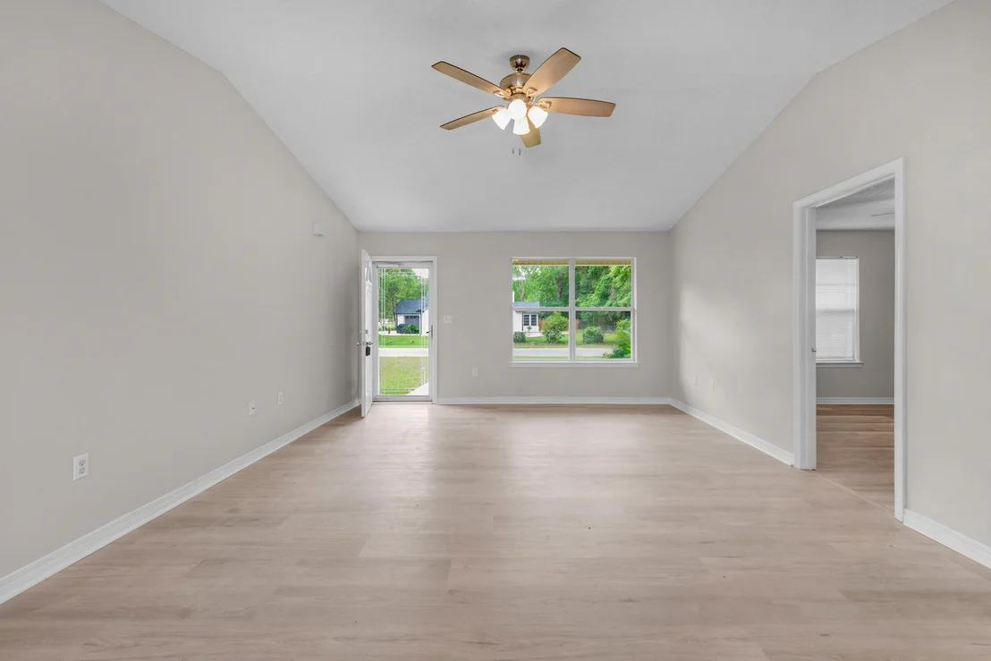 Photo of 121 Dogwood Lane