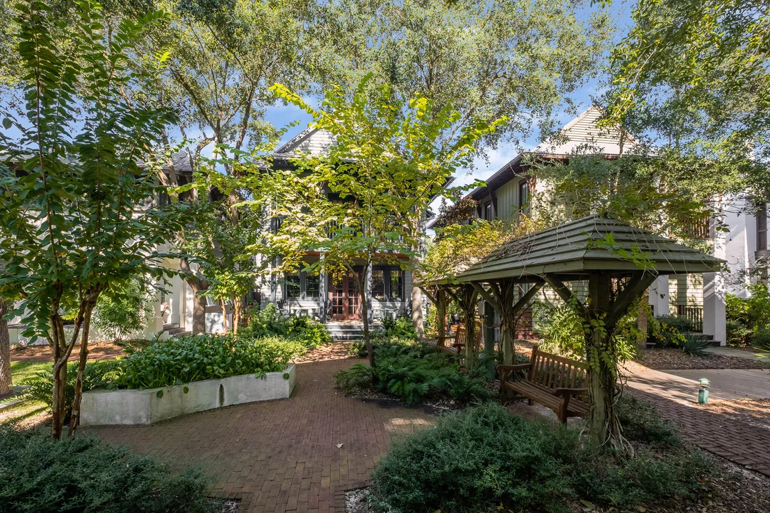 Photo of 220 Wiggle Lane