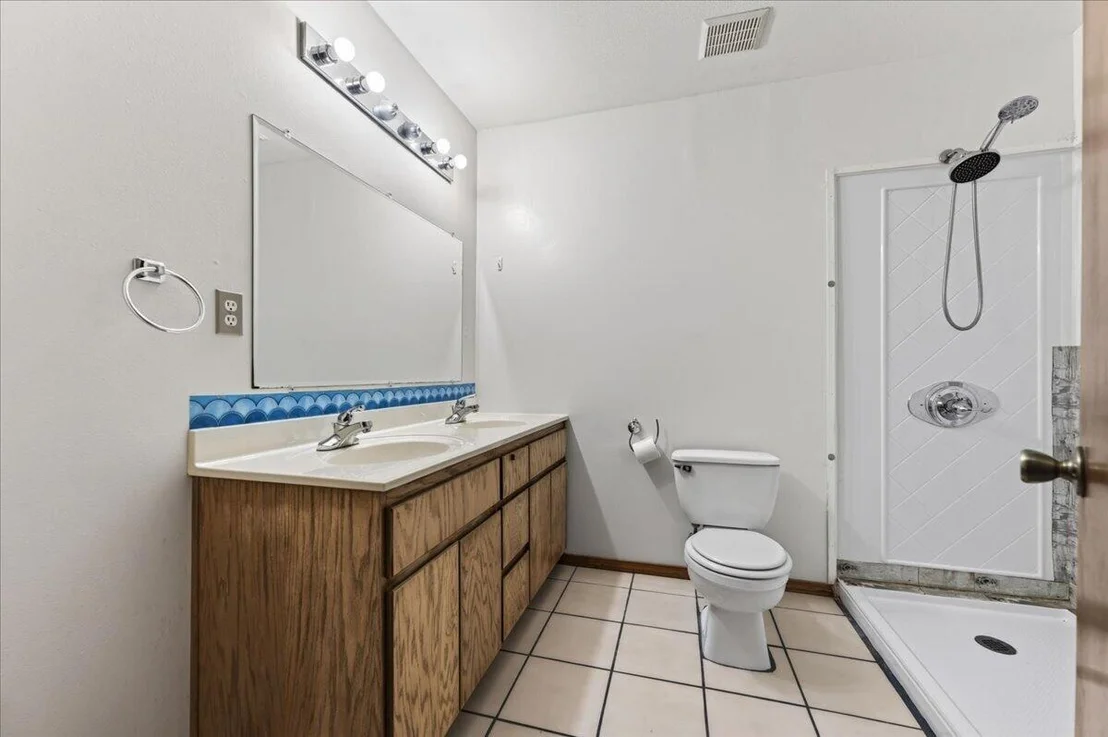 Photo of 4568 Yellow Bluff Road