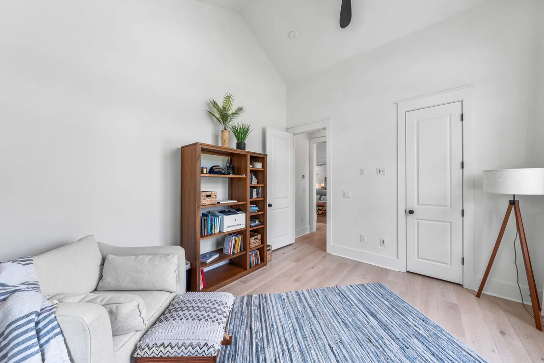 Photo of 489 Hideaway Circle
