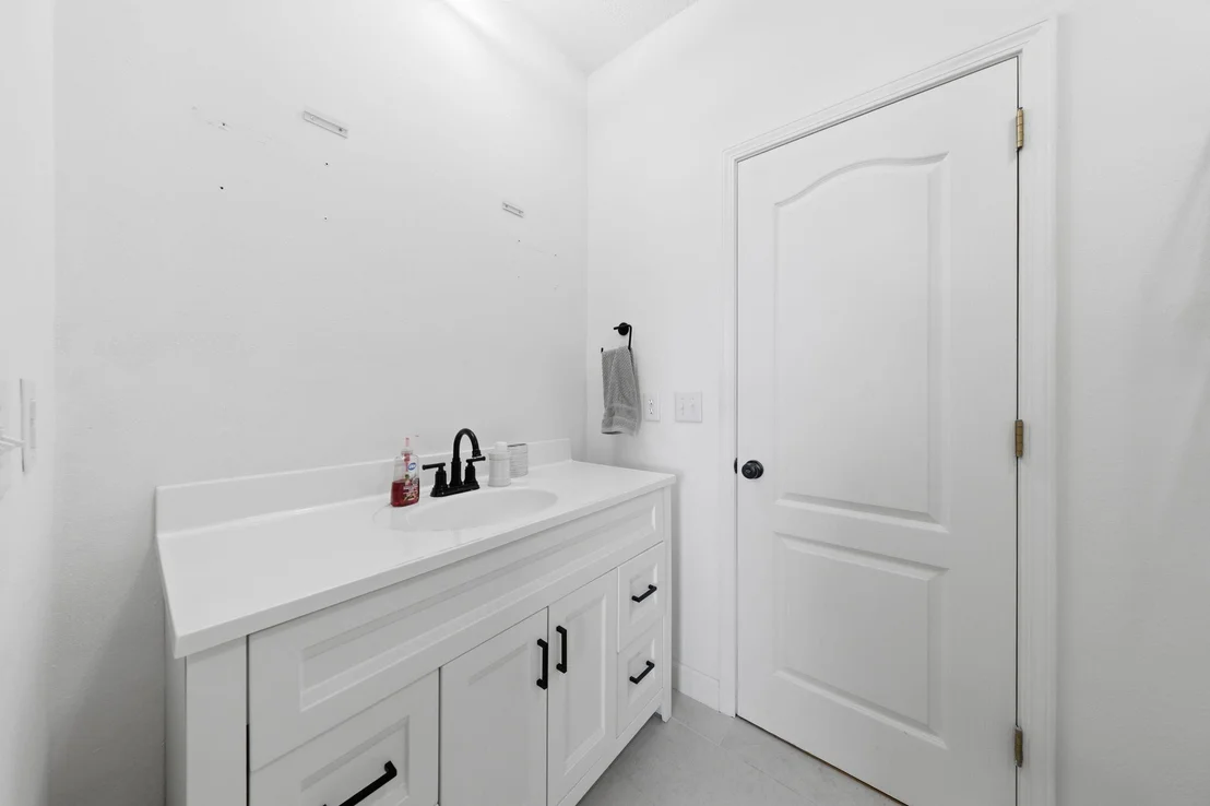 Photo of 1194 Jaguar Circle