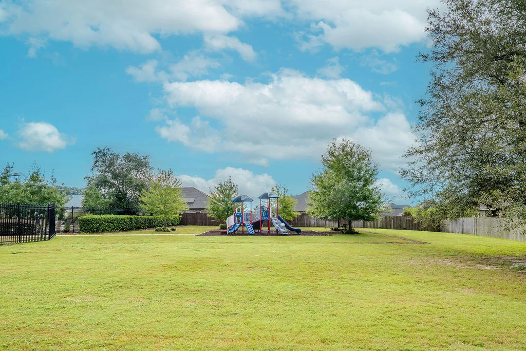 Photo of 417 Chickadee Street
