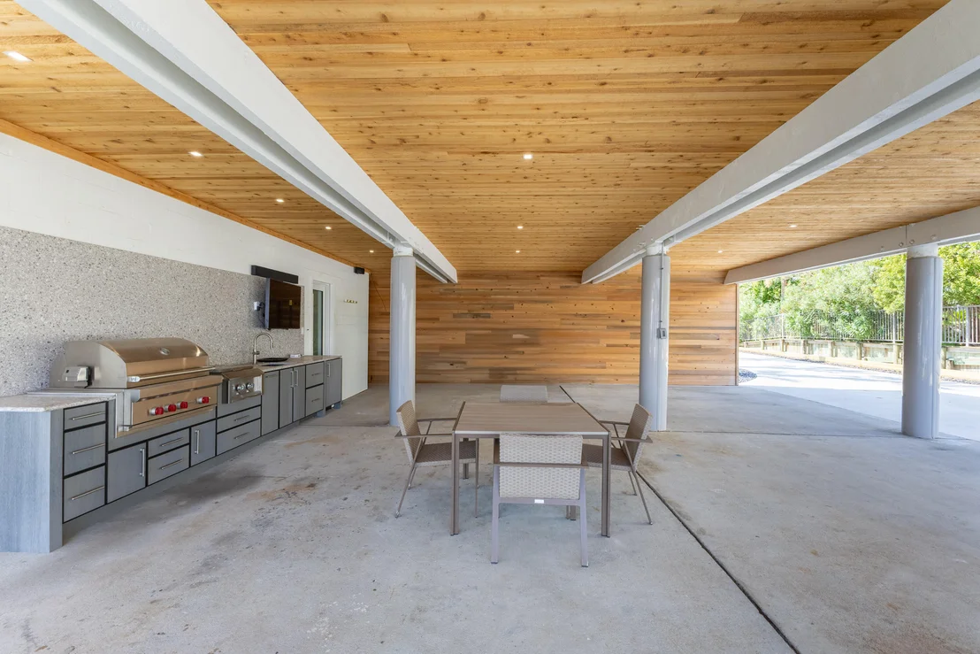 Photo of 611 Lagoon Drive