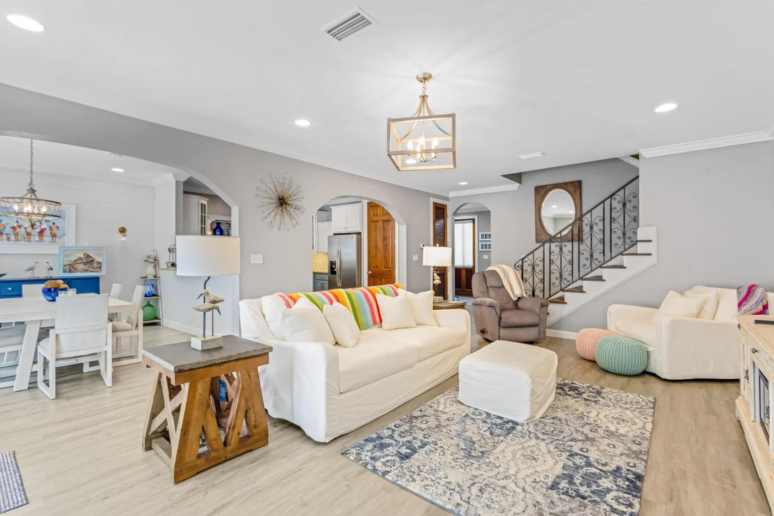 Photo of 2046 Crystal Lake Drive