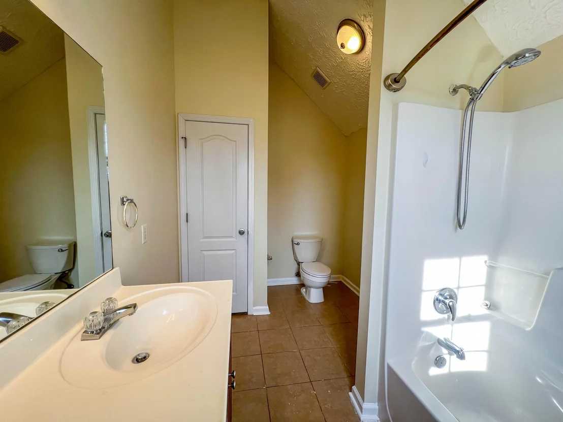 Photo of 501 Tropical Way