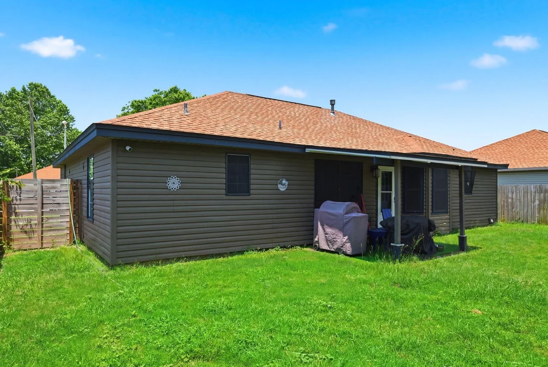 Photo of 2144 Estate Circle