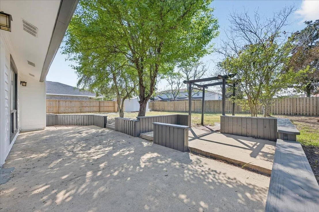Photo of 1102 Quail Circle