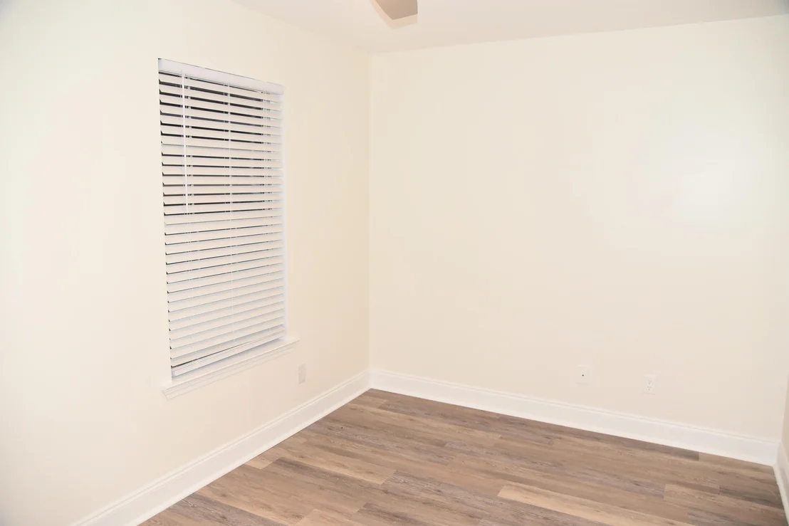 Photo of 149 Legion Park Loop