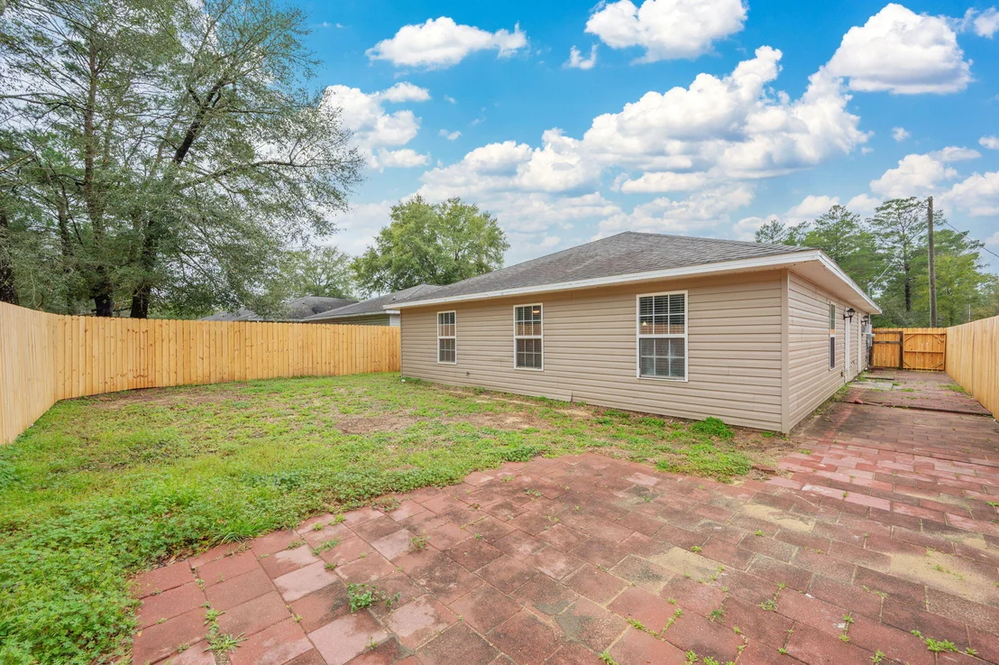 Photo of 5249 Kervin Road