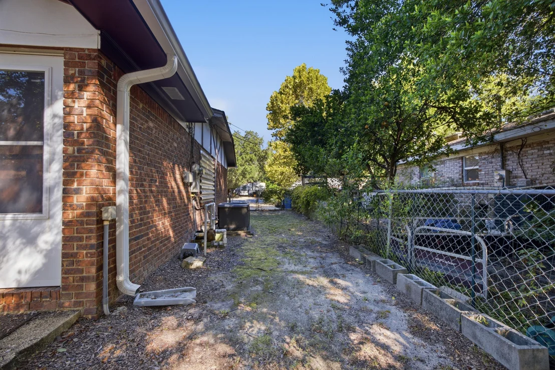 Photo of 3213 Clemson Road