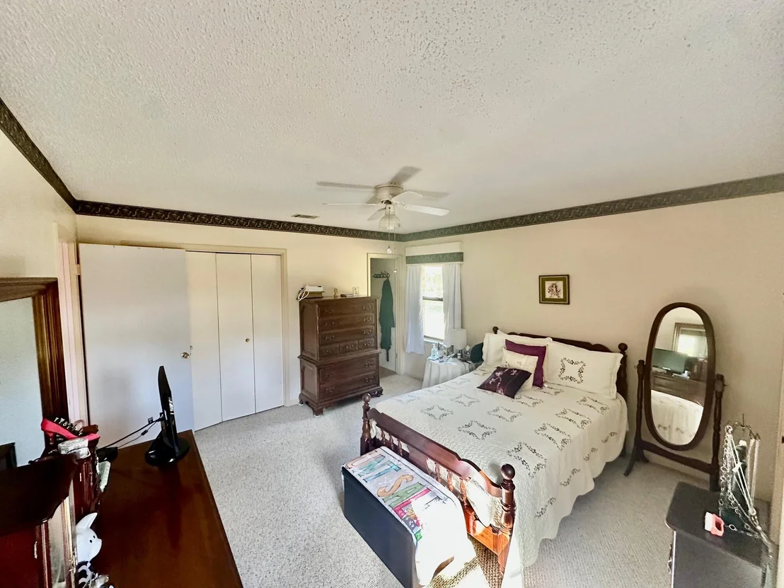 Photo of 444 Pitts Bayshore Drive